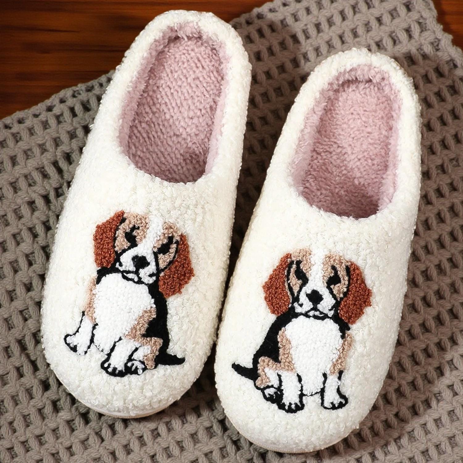 Soft Plush Dog Lover House Slippers - Beagle Indoor Footwear For Women
